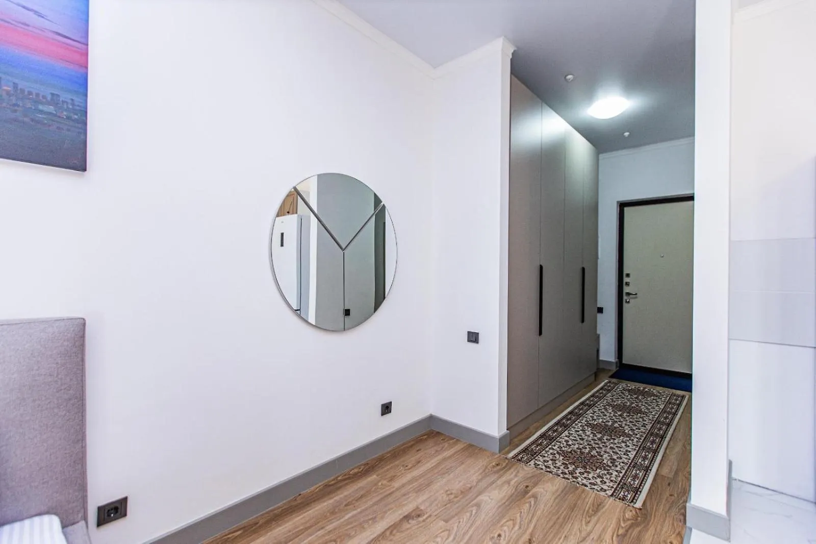 Exclusive Time, Евро Ремонт. 1-Комнатная Almaty Apartment